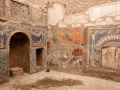 kamer402x268  met pompeiaans rood